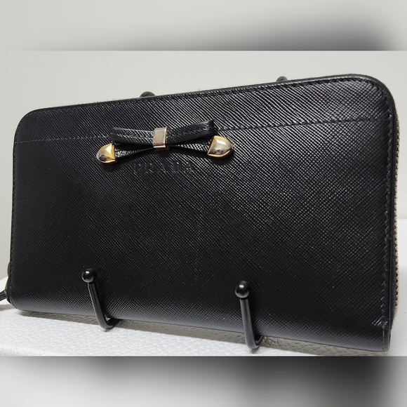PRADA Saffiano Black Leather Zip Around Wallet EUC - Picture 3 of 11